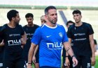 فيريرا يعقد جلسة خاصة مع لاعبي الزمالك استعدادا لمباراة سيراميكا