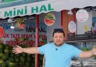 "صلاح جاي".. بائع تركي يعد بتوزيع البطيخ مجانا | فيديو