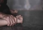 كابوس طريق السويس.. سائق يستدرج "طباخة"  ويعتدي عليها في منطقة جبلية
