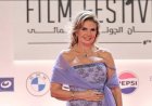 مش أحنا اللي عملناها.. يسرا توضح حقيقة وصف مهرجان الجونة بـ مهرجان الريد كاربت