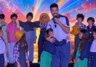 محمد أنور مع بنته على المسرح لأول مرة