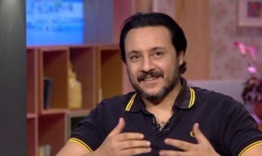 «البوست اتفهم غلط».. أول تعليق من محمد صلاح آدم بعد شكواه من قلة العمل