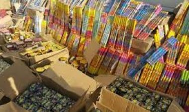 ضبط مليون و304 ألف قطعة ألعاب نارية بالإسكندرية وأسوان والفيوم 