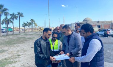 رئيس جهاز مدينة دمياط الجديدة يتفقد أعمال تطوير ورفع كفاءة محاور الطرق بمنطقة الميناء وما حولها