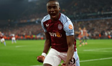 اتحاد جدة يتعاقد مع لاعب أستون فيلا