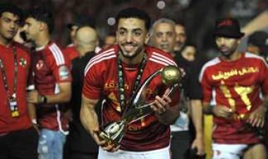 هل اقترب الرحيل.. رسالة مثيرة من محمد عبدالمنعم لجماهير الأهلي