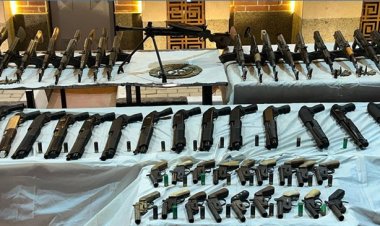 اقتحام أوكار الجريمة.. ضبط 18 قضية مخدرات و45 سلاح ناري