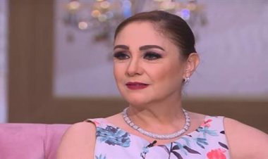 شيرين تكشف أسرارًا من حياتها: رفضت الزواج بسبب ابنتي واعتذرت عن «الإرهابي»