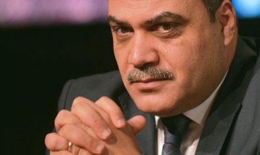 «يريد هدم ما تقوم به الدراما المصرية».. محمد الباز يهاجم خالد أبو بكر