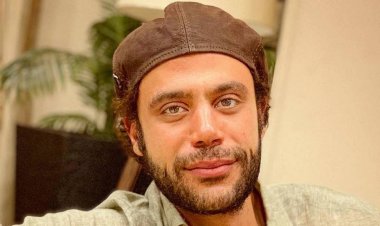 محمد إمام يحتفل بإيرادات "صقر وكناريا": 60 مليون جنيه في 15 يومًا.. ولسه اللي جاي أفضل