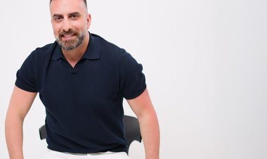 ماريو حدشيتي يجدد أجواء الصيف بأغنيته الجديدة «كرمالو»
