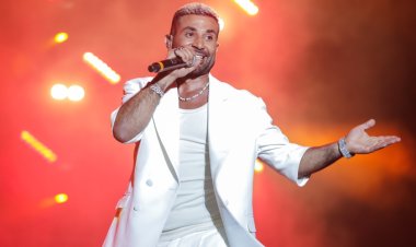أحمد سعد يرفع شعار كامل العدد في حفل مهرجان موازين بالمغرب.. صور
