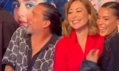 منة شلبي تهنئ المخرج هادي الباجوري وعروسه هايدي خالد في العرض الخاص لفيلم «هيبتا 2»