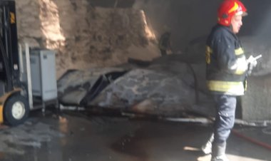 السيطرة على حريق مصنع شهير  للصناعات الغذائية في أكتوبر 