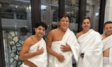 حمو بيكا يؤدّي مناسك العمرة وسط دعم متابعيه