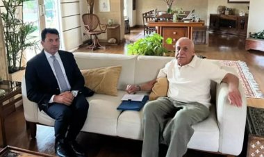 للاطمئنان عليه.. وزير الرياضة يزور رئيس الزمالك في منزله