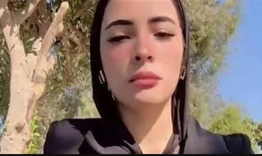 محامي دينا عزت بعد القبض عليها بتهمة نشر أخبار كاذبة: من حرقة قلبها على زوجها