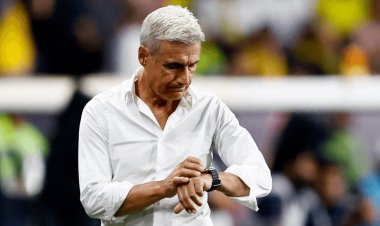 النصر السعودي يعلن إقالة مدربه "لويس كاسترو"