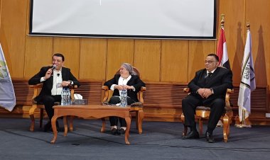 مصطفى كامل: الراحل هاني شاكر كان متأثرا بالعندليب
