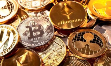 ضبط شخص بالشرقية بتهمة الإتجار في العملات الرقمية وتمرير المكالمات الدولية بالمخالفة للقانون