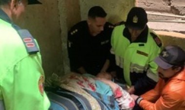 الشرطة تستجيب لـ سيدة مريضة ونقلها للمستشفى فى القاهرة