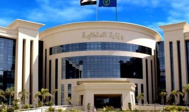 حقيقة استيلاء فرد شرطة على هاتفه سيدة بمنطقة القطامية