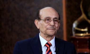 بتوجيه من الرئيس السيسي.. متابعة الحالة الصحية للفنان محمد صبحي وتقديم الدعم الطبي الكامل له