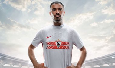 رسميا.. الزمالك يعلن عن قميصه الأساسي للموسم الجديد