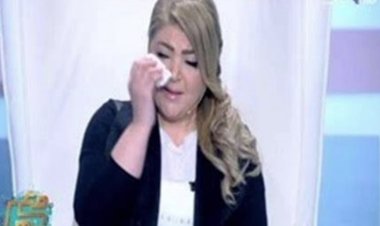 مها أحمد تنهار خلال تقديم برنامجها: «في فنانين ممكن يجي يوم يلاقوا نفسهم في الشارع »