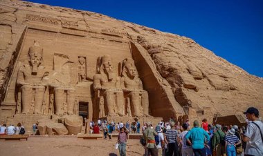 13.2 مليار دولار.. 8% نموا في إيرادات مصر السياحية خلال 2023