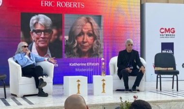 تفاصيل ندوة الممثل الأمريكي إريك روبرتس بمهرجان القاهرة السنيمائي