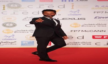 نجوم الفن يتألقون على ريد كاربت فيلم "المهاجر" للنجم خالد النبوي بمهرجان القاهرة السينمائي