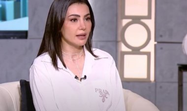 دينا فؤاد: «أمي ماتت وأنا عندي سنتين.. ووفاة المنتجين الأربعة صدمتني»