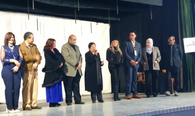 سميرة عبدالعزيز  تشيد بمسرحية «في محطة مصر»: عرض متكامل بدون لحظة ملل 