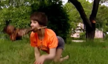 فتاة تعيش بين كلاب الأسرة.. قصة أكسانا مالايا في أوكرانيا