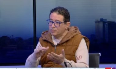 الموسيقار يحيى الموجي يكشف مفاجأة عن أول أعمال عمرو دياب