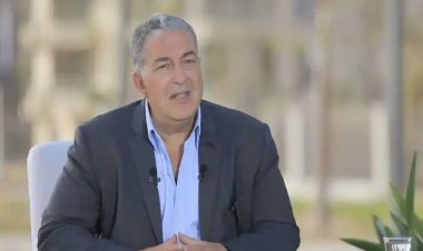 ممدوح عباس يعلن حضور ياسين منصور لنهائي الكونفدرالية بين الزمالك واتحاد العاصمة