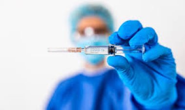 خاص.. «الصحة» توضح حقيقة تأثير لقاح استرازينيكا وتفاصيل جديدة حول «التجلط النادر»