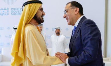 رئيس الوزراء يلتقي حاكم دبي  لتأكيد العلاقات التاريخية بين البلدين