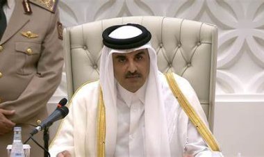 أول زعيم عربي يزور سوريا بعد سقوط الأسد.. أمير قطر يلتقي الشرع في دمشق