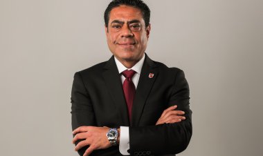 طارق قنديل رئيسا لبعثة الأهلي في الجزائر