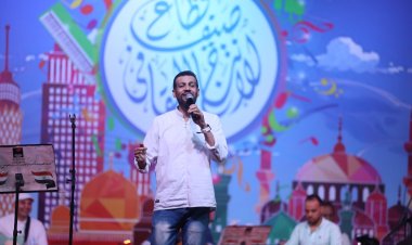 غناء ماهر محمود يجذب أنظار جمهور ساحة الهناجر فى صيف الإنتاج الثقافى