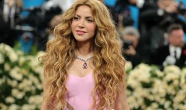 شاكيرا بتتكلم عربي: أنا كتير مبسوطة إني هغني في مصر..  بحبكم