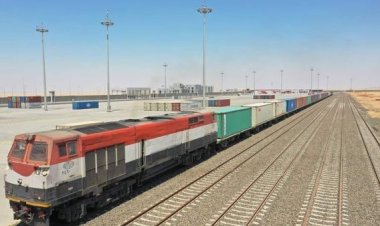 هيئة المواني:  ميناء أكتوبر الجاف له دور بارز ومهم في حركة الواردات والصادرات