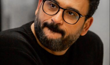 أكرم حسني يوجه رسالة لـ أنغام بعد حصوله على جائزة أفضل شاعر عربي 2024