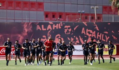 بعد انضمام الدوليين.. الأهلي يكثف تدريباته استعدادا لمواجهة جورماهيا الكيني