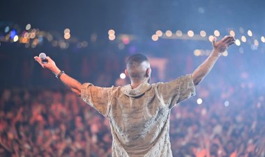 مظهر شاهين ينتقد أحمد سعد بعد إحياء حفل غنائي عقب أداء الحج: التوبة عقد مع الله وليست زينة