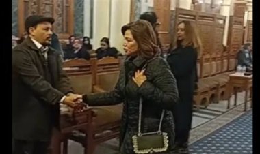 بعد تعاونهما في فيلم خلطة فوزية.. إلهام شاهين تقدم واجب العزاء في السيناريست هناء عطية