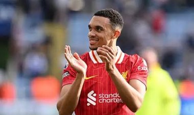 رسميا.. أرنولد يعلن مغادرة ليفربول بنهاية الموسم