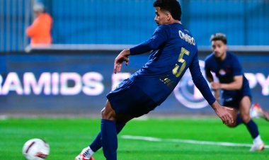 الزمالك يفوز على بيراميدز وينفرد بصدارة الدوري